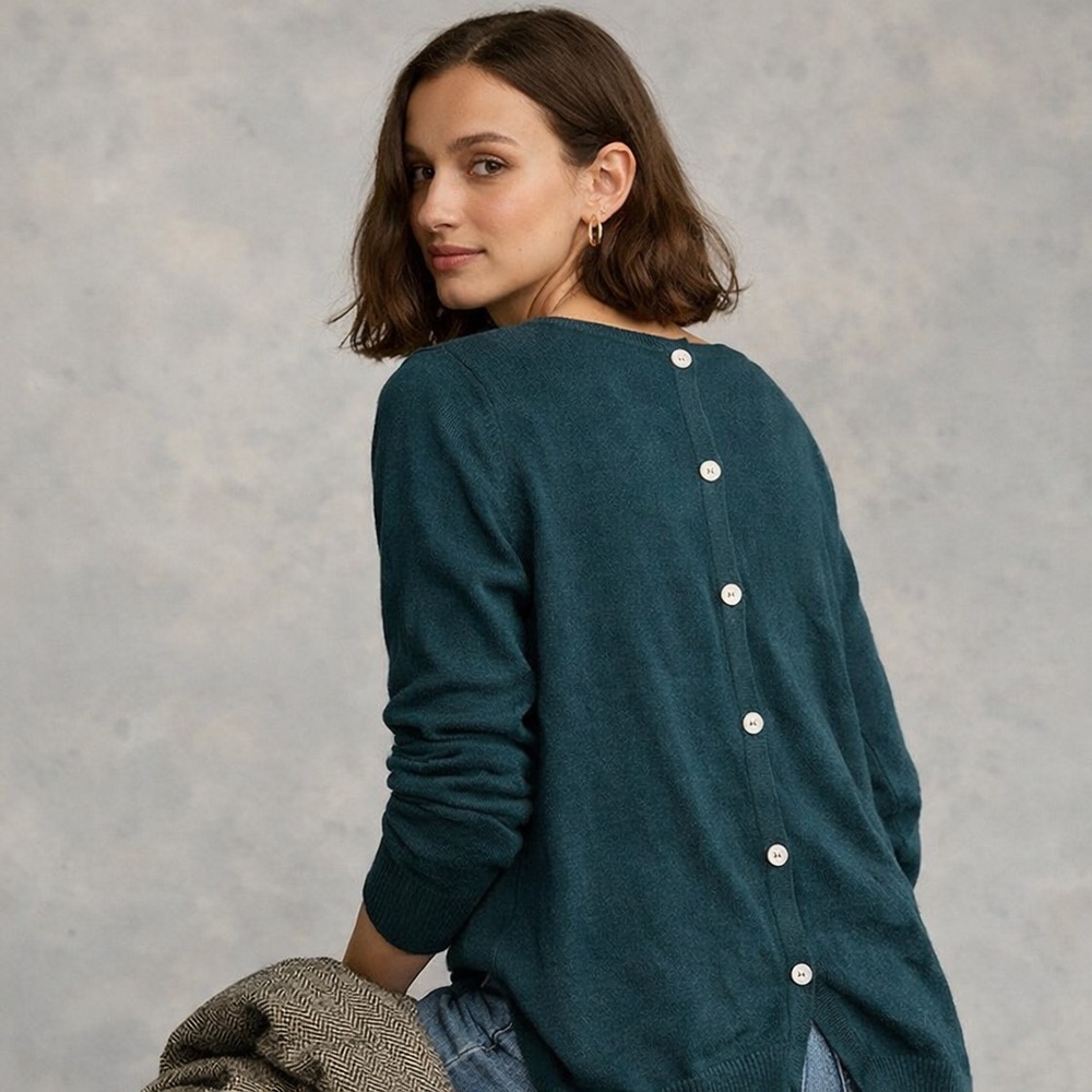 Staccato Peacock Green Back Button Sweater Small